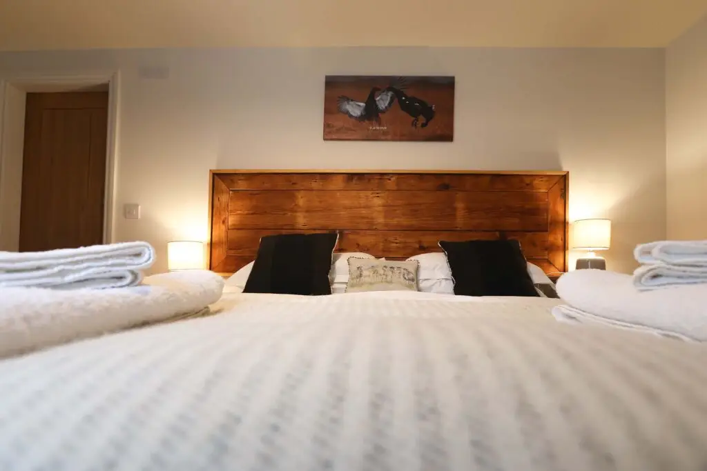 The bedroom 2 with ensuite